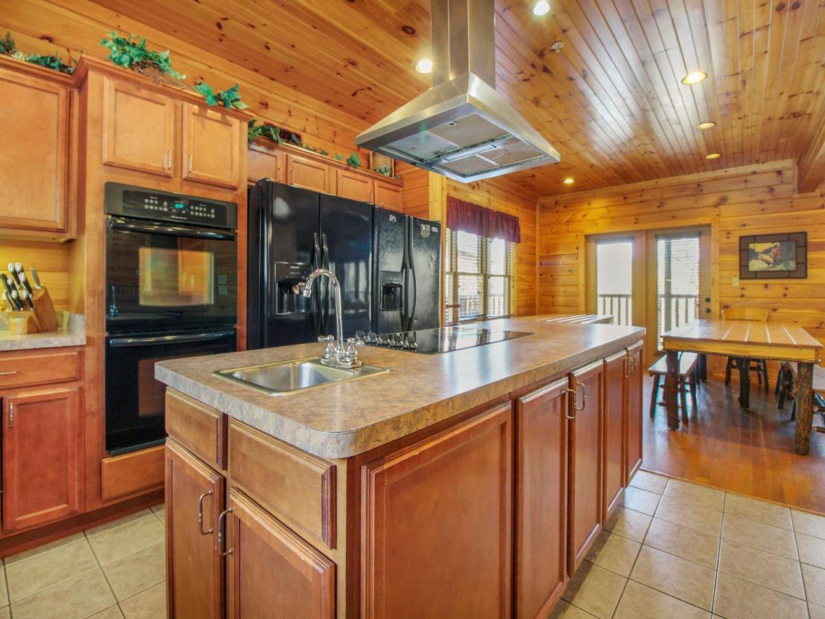 Big Sky Lodge II Гетлинбург Екстериор снимка