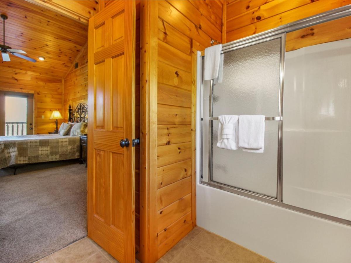 Big Sky Lodge II Гетлинбург Екстериор снимка
