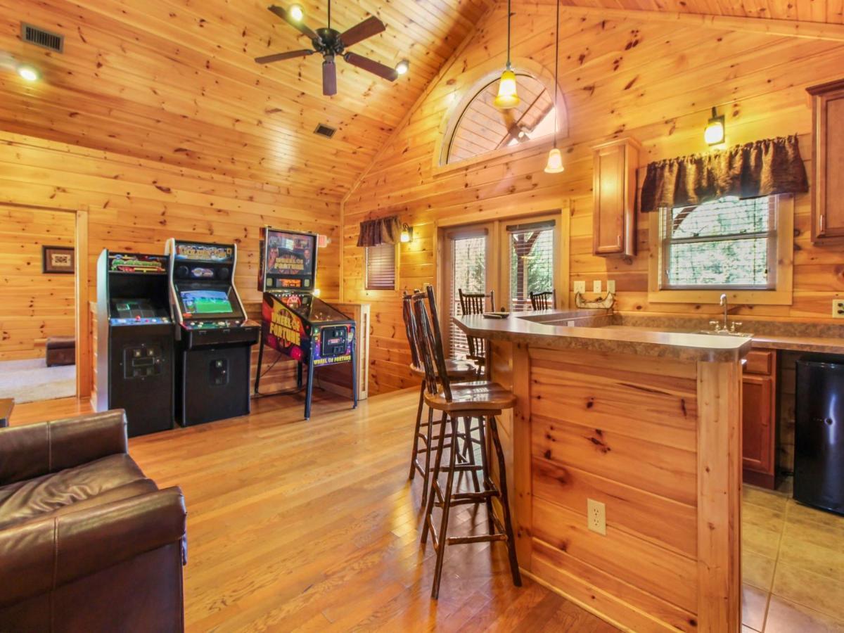 Big Sky Lodge II Гетлинбург Екстериор снимка