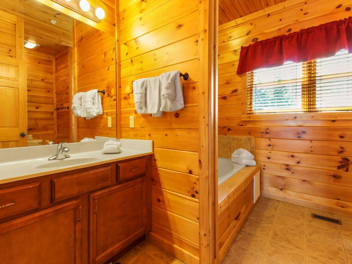 Big Sky Lodge II Гетлинбург Екстериор снимка
