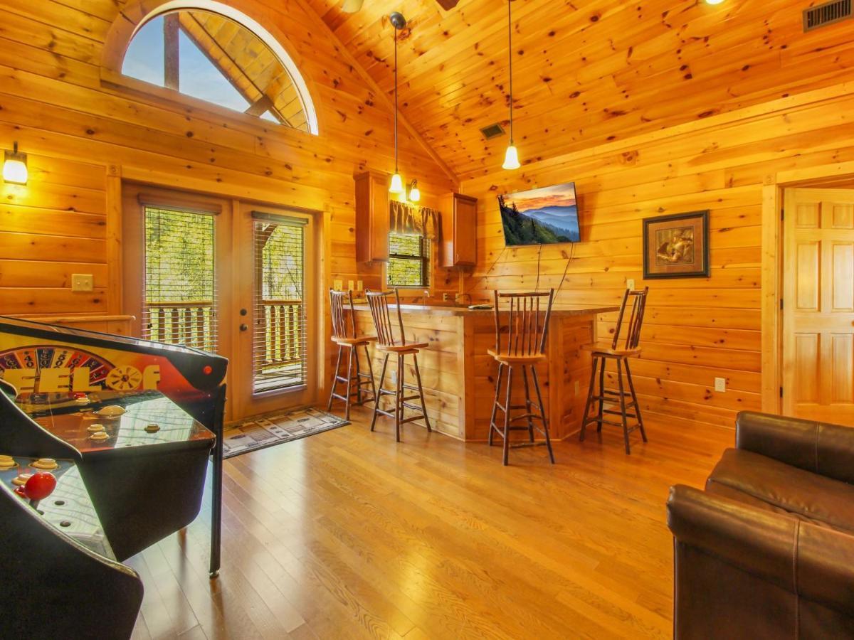 Big Sky Lodge II Гетлинбург Екстериор снимка