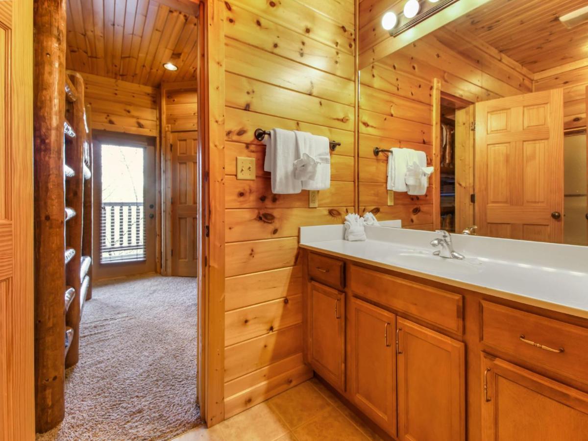 Big Sky Lodge II Гетлинбург Екстериор снимка